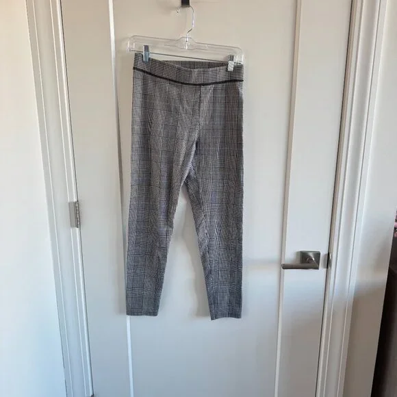American Eagle AE Hounds Tooth Check Legging, size M - Picture 2 of 4